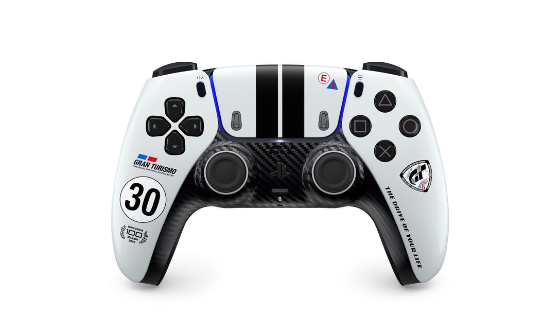 Официальный DualSense Gran Turismo Limited Edition: белый корпус, гоночные полосы и панель под карбон