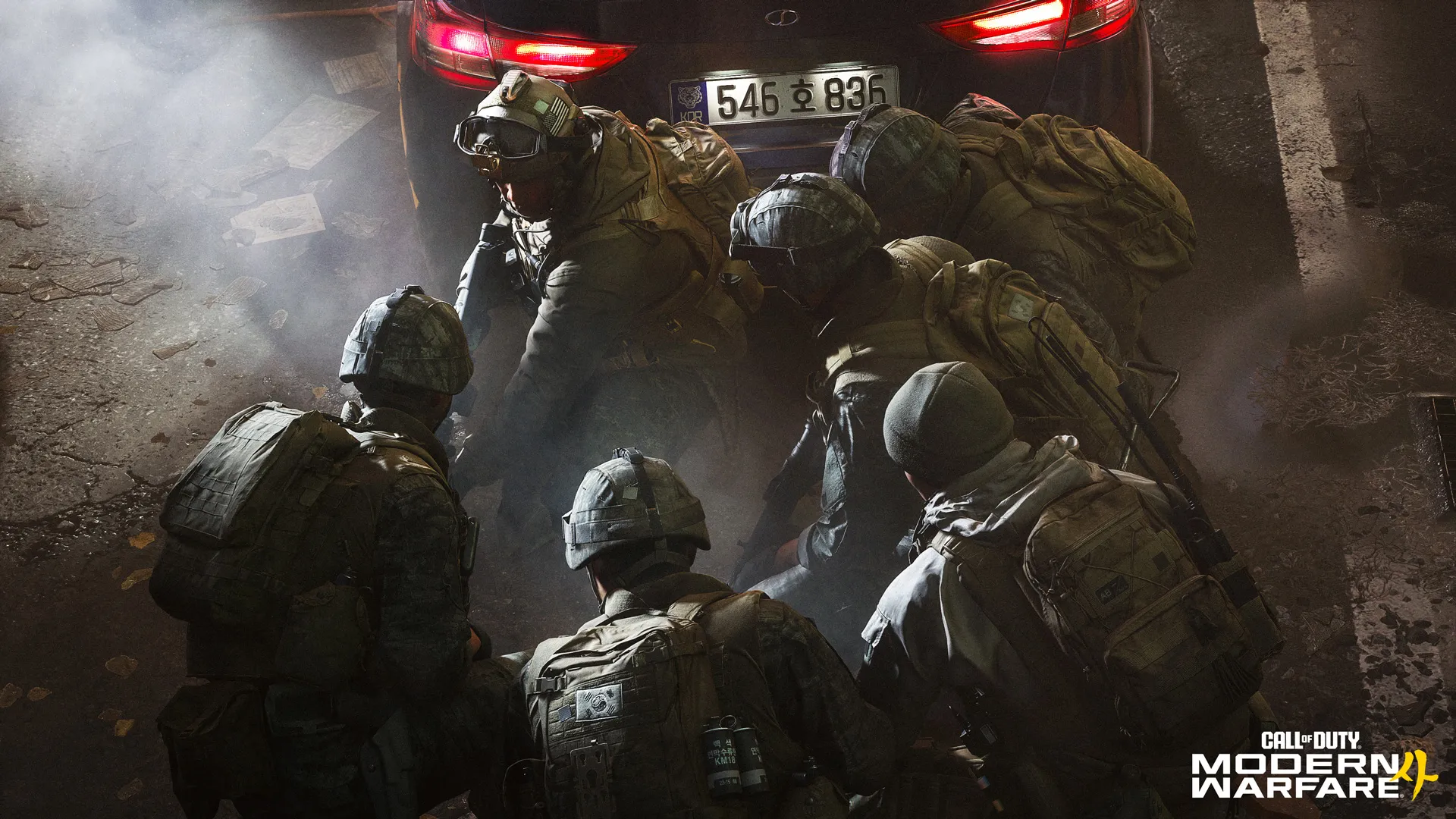 Официальный кадр Modern Warfare 4: отряд южнокорейских солдат у автомобиля
